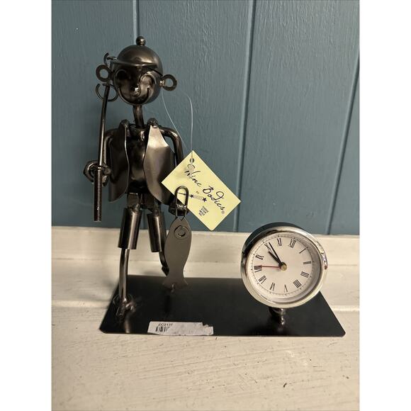 Fisherman With Fishing Pole Fish 7” Metal Display "Wine Bodies" Desk Clock - Picture 3 of 6